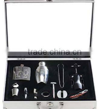 wine set with aluminium box