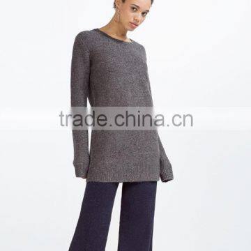 Sweater dress. Round neck. Knit Women pullover70% acrylic, 28% polyester, 2% elastane