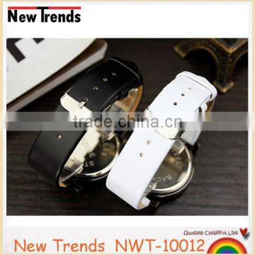 Fashion Eiffel Tower Cheap Leather Wrist Couples Watch