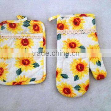 sunflower printed cotton linen 2 pcs kitchen set oven mitten and pot holder