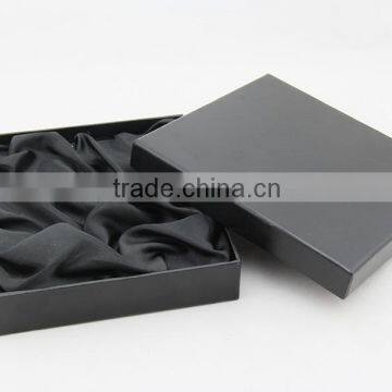 High quality gift packaging box with satin insert