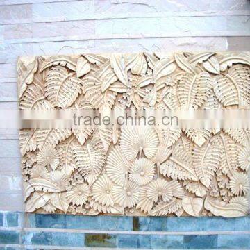 leaf carved wall hanging