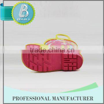 Most Popular Cheap 100% Natural Rubber Overshoes Rain Boots photo-3