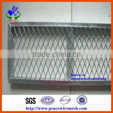 scaffold mesh metal deck