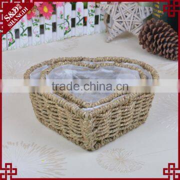 Decoration Shallow Mouth Design Straw Woven Heart Shaped Flower Pot photo-2