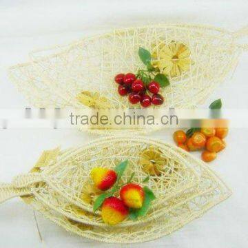 Natural rattan&water hyacinth weaving iron frame fish shaped fruit basket