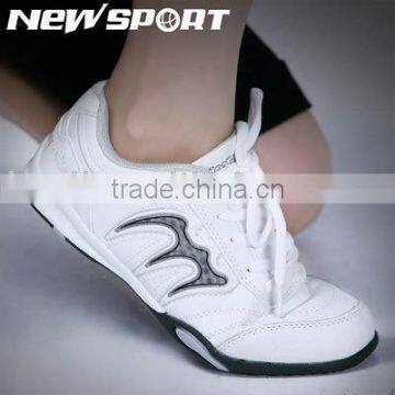 Ladies Sports Shoes