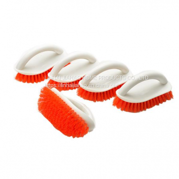 Tyre brush