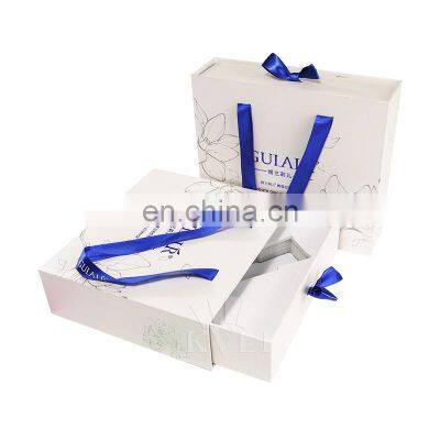 Private label personal empty skin care packaging set with handle paper cosmetic gift box