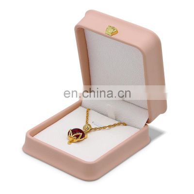 High-End Pu Leather Bright Pink  Ring Earrings Necklace Pendant Box