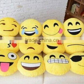 Free Sample Emoji Pillow / Cute Comfortable Stuffed Toys Decorative Emoji Pillow