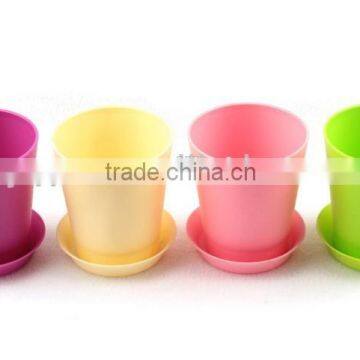 Colorful plastic flower pot stands designs