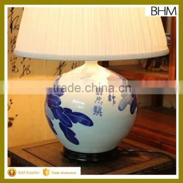 2016 large sales porcelain ceramic table lamps for home decor of Europe