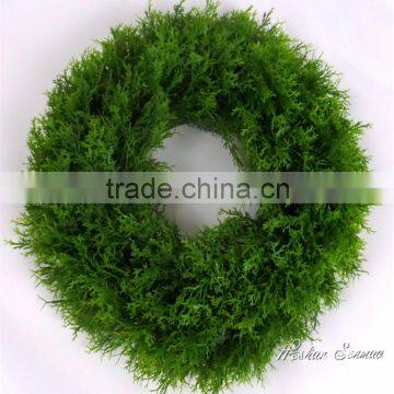 China supplier decorative wall hanging artificial boxwood wreath for indoor outdoor decoration