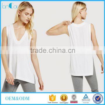 Latest Design Sleeveless Ladies Blouses and Tops v Neck Side Split Tops for Women 2016