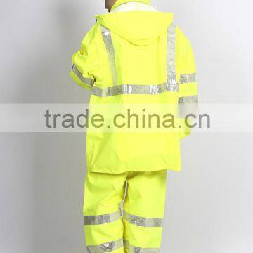 En471popular Raincoat With Reflective Strips Factory Eflective Traffic Fluoescent Unisex Raincoat Emergency Raincoat With Lining photo-2