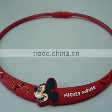 thin silicone bracelet of mickey mouse