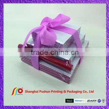 side printed notepad with ribbon decor and pen