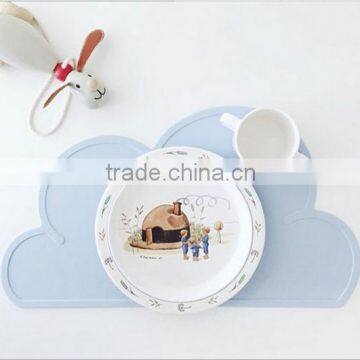 Silicone Non-slip Cloud Shape Kids Placemat Dinnerware Table Mat / Kids Meal Mat Placemat Eat Mat