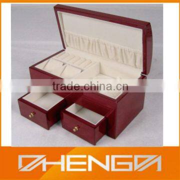 Guangzhou Factory Custom Lacquered Wooden Display Box