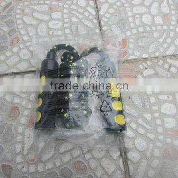 Monochrome foam grip rope, sports skipping ropes