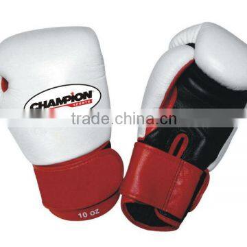 Boxing gloves for training & sparring