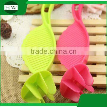 Multipurpose Plastic Manual Hanging Rice Sifter Wash Washing Basin Strainer Sieve photo-3