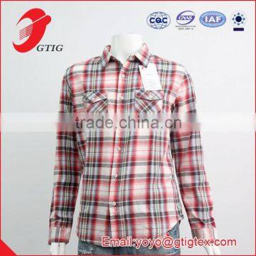 Plaid Men's Shirts With Two Pcokets& Two Pocket Flaps