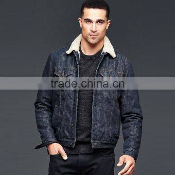 man denim winter jacket with pocket and fur collar with good quality