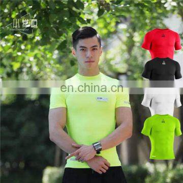 16% LYCRA High Quality Men's Fitness Wear Training Suit Custom Logo