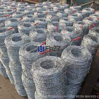 Alambre de Púas Galvanizado Dos Hilos 4 Púas Calibre 16 Largo de 500 Metros, Galvanized Barbed Wire photo-5