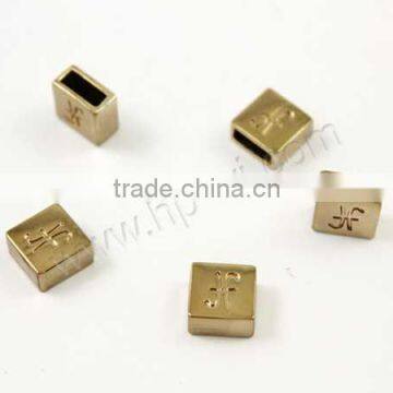 Metal cord stopper for garment