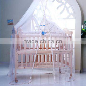 Adjustable baby cot