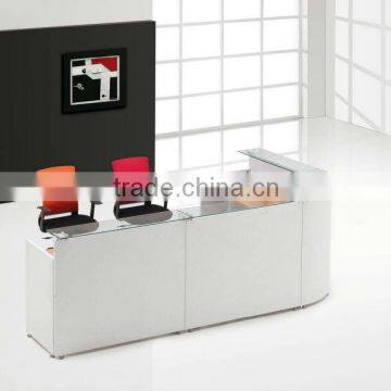 2016 factory high quality Front bow glass top reception desk