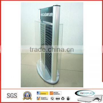 Rotating slatwall plastic display for jewelry