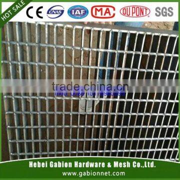 Hot dipped galvanized pool grating