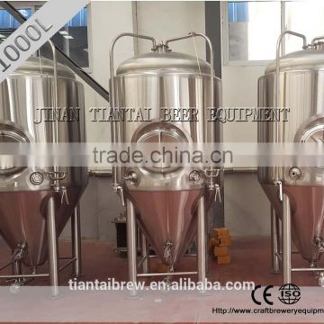 Stainless conical double wall beer fermentors for lager beer