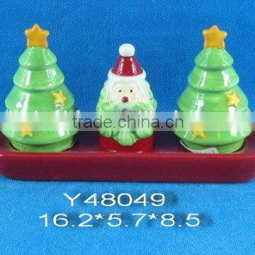 6.4" 2 XMAS ceramic three& santa salt and pepper