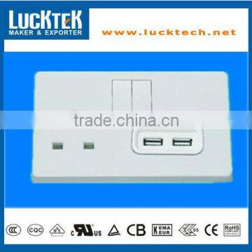 USB UK Wall Socket with Switch