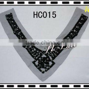 Beaded collar