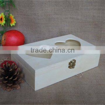 FSC Carved Decorative Fancy Wooden Candy Storage Boxes With Heart Window for Christmas Gift photo-2