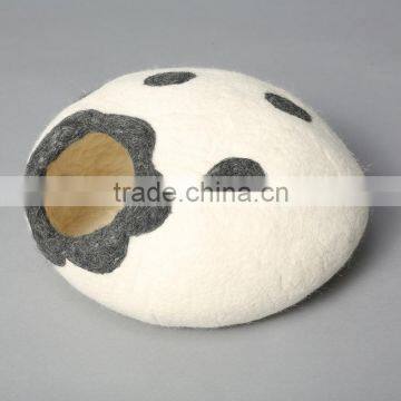 Amazon Hot Sale Eco- Friendly Wool Felted Cat Cave From Manufacturer photo-2