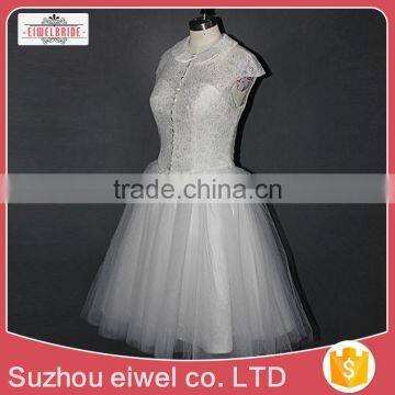 Short Net Applique Lace Mini Wedding Dress photo-2