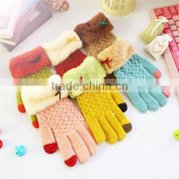 Girls warm touch screen gloves