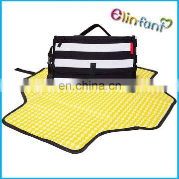 Eco-friendly Portable Chevron Changing Clutch Bag For Travel Diaper Changing Kits