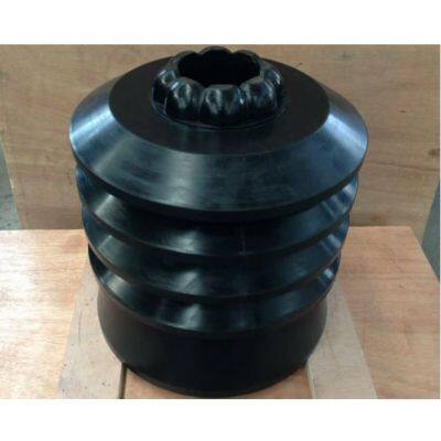 Anti-rotating Cementing Plug