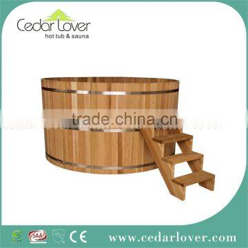 High end wooden round outdoor bath tub