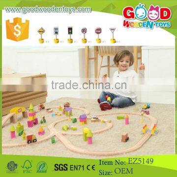 Yunhe Factory Popular Products Wooden Train Set with Accessories