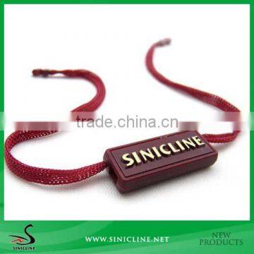 Sinicline Plastic Seal Tag with metallic embossed logo for garment use