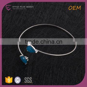 G69637K04 STYLE PLUS gold plate thin alloy open bracelet with blue stone two ends fashion blue emerald stone bangle